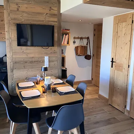 Montalbert - Appt 2 Pour 6 Pers - Parking