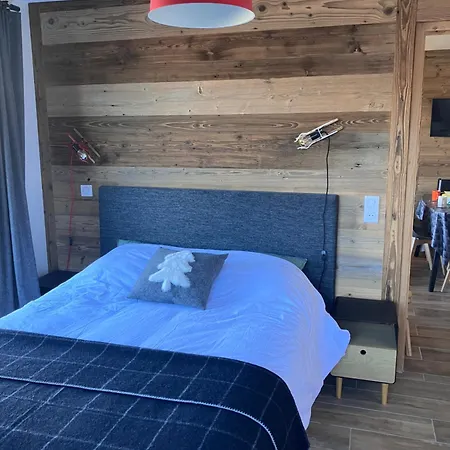 Montalbert - Appt 2 Pour 6 Pers - Parking شقة