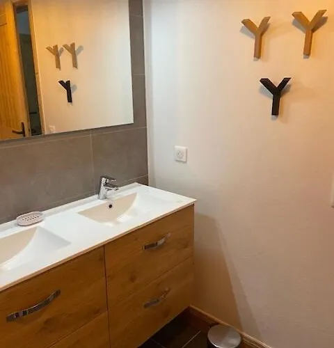 Apartment Montalbert - Appt 2 Pour 6 Pers - Parking La Plagne